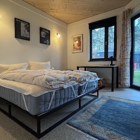 Traum-ferienhaus Direkt Am Wunderschoenen Luebbesee * Templin
